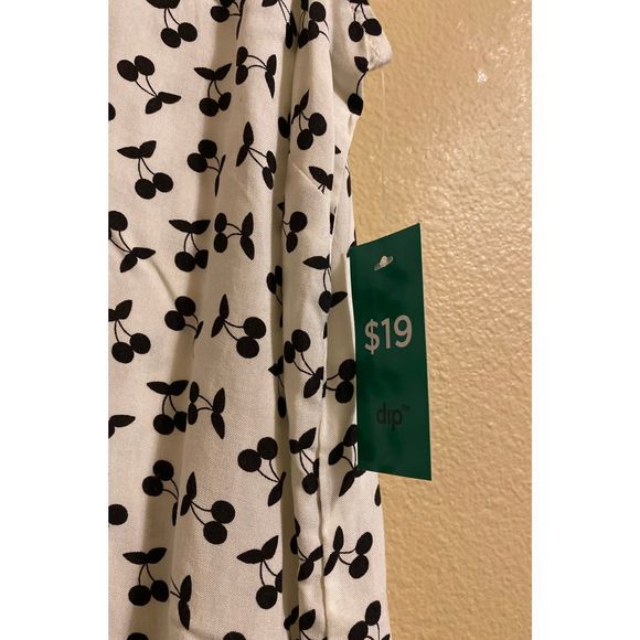 NWT cherry tank top - Picture 1 of 3